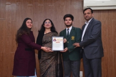 606933952_18210161284315471_7464132205595941410_n