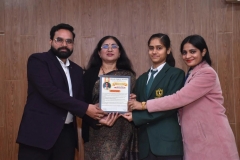 607299286_18210161185315471_5876542400264242111_n